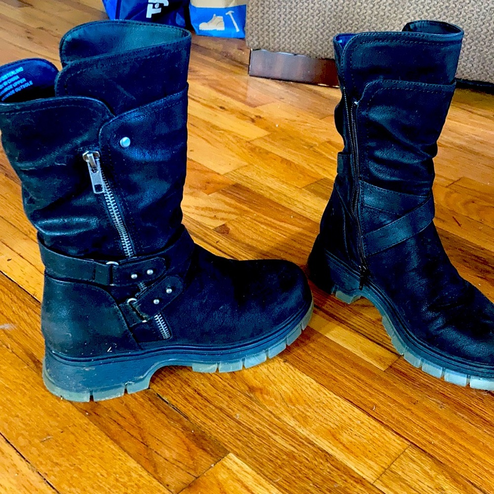 Mia boots